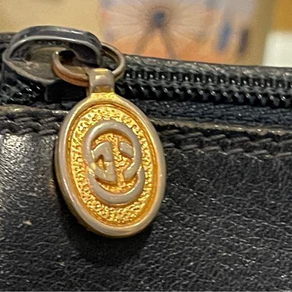 Vintage Gucci Crossbody - Picture 8 of 16